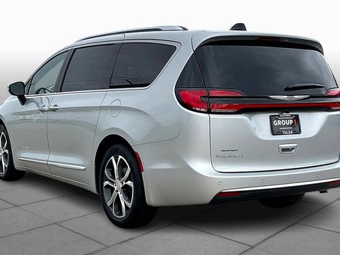 New 2026 Chrysler Pacifica Pinnacle FWD image 12
