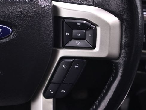 Certified 2022 Ford F250 Lariat w/ Lariat Ultimate Package AWD/4WD image 24