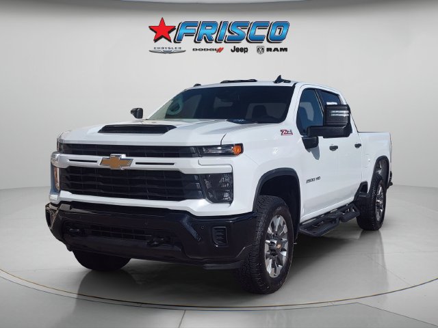 Used 2025 Chevrolet Silverado 2500 Custom w/ Custom Value Package AWD/4WD image 3