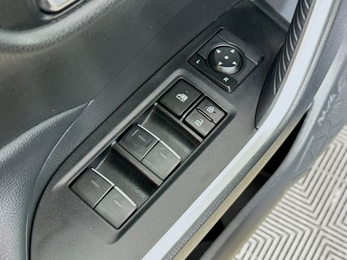 Used 2024 Toyota RAV4 AWD Hybrid image 17