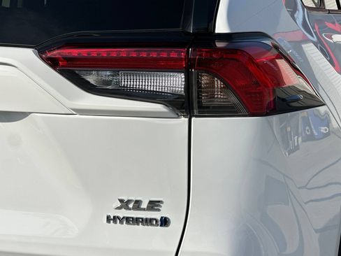 Certified 2023 Toyota RAV4 XLE w/ Convenience Package AWD/4WD image 27