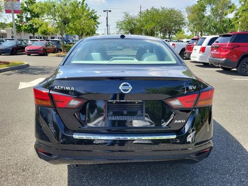 Used 2022 Nissan Altima 2.5 SV AWD/4WD image 8