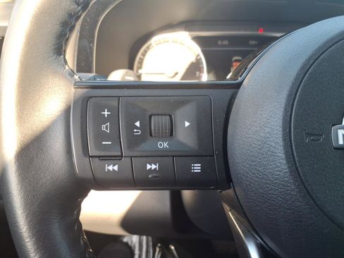Certified 2022 Nissan Pathfinder SL w/ Cargo Package AWD/4WD image 22