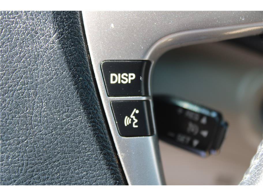 Used 2013 Toyota Highlander Limited AWD/4WD image 23