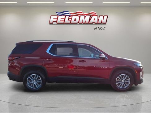 Used 2023 Chevrolet Traverse LT AWD/4WD image 7