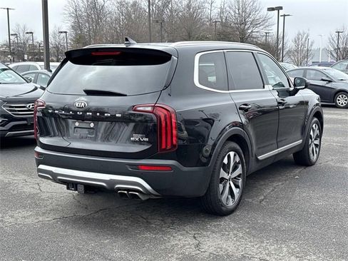 Used 2021 Kia Telluride EX w/ EX Premium Package image 2