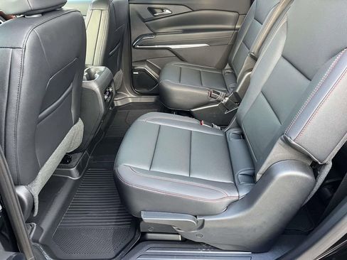 New 2026 Chevrolet Traverse Z71 w/ Enhanced Driving Package image 10