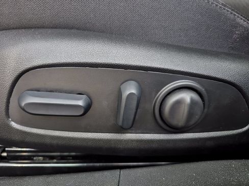 Used 2024 Chevrolet Malibu LT FWD image 20