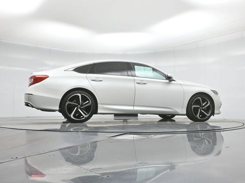 Used 2019 Honda Accord Sport image 47