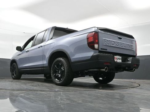 Used 2026 Honda Ridgeline Black Edition image 44