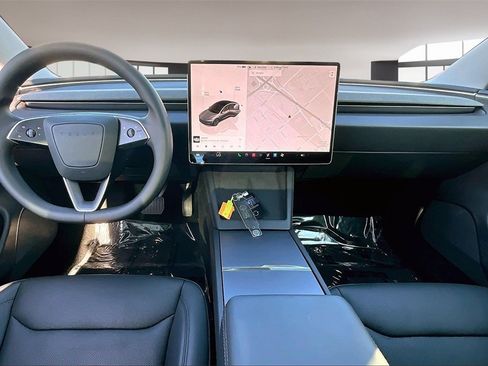 Used 2025 Tesla Model 3 Long Range image 7