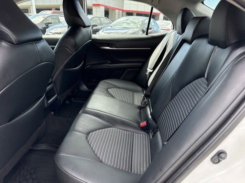 Used 2024 Toyota Camry SE FWD image 13