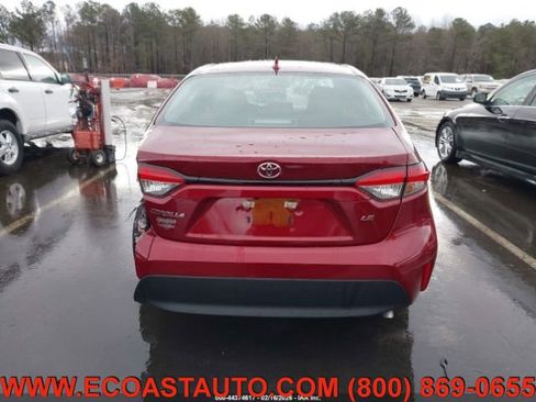 Used 2026 Toyota Corolla LE image 11