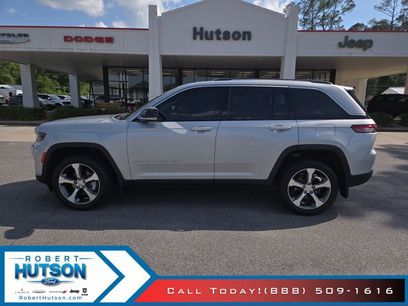 Used 2024 Jeep Grand Cherokee Limited w/ MOPAR Finishing Package