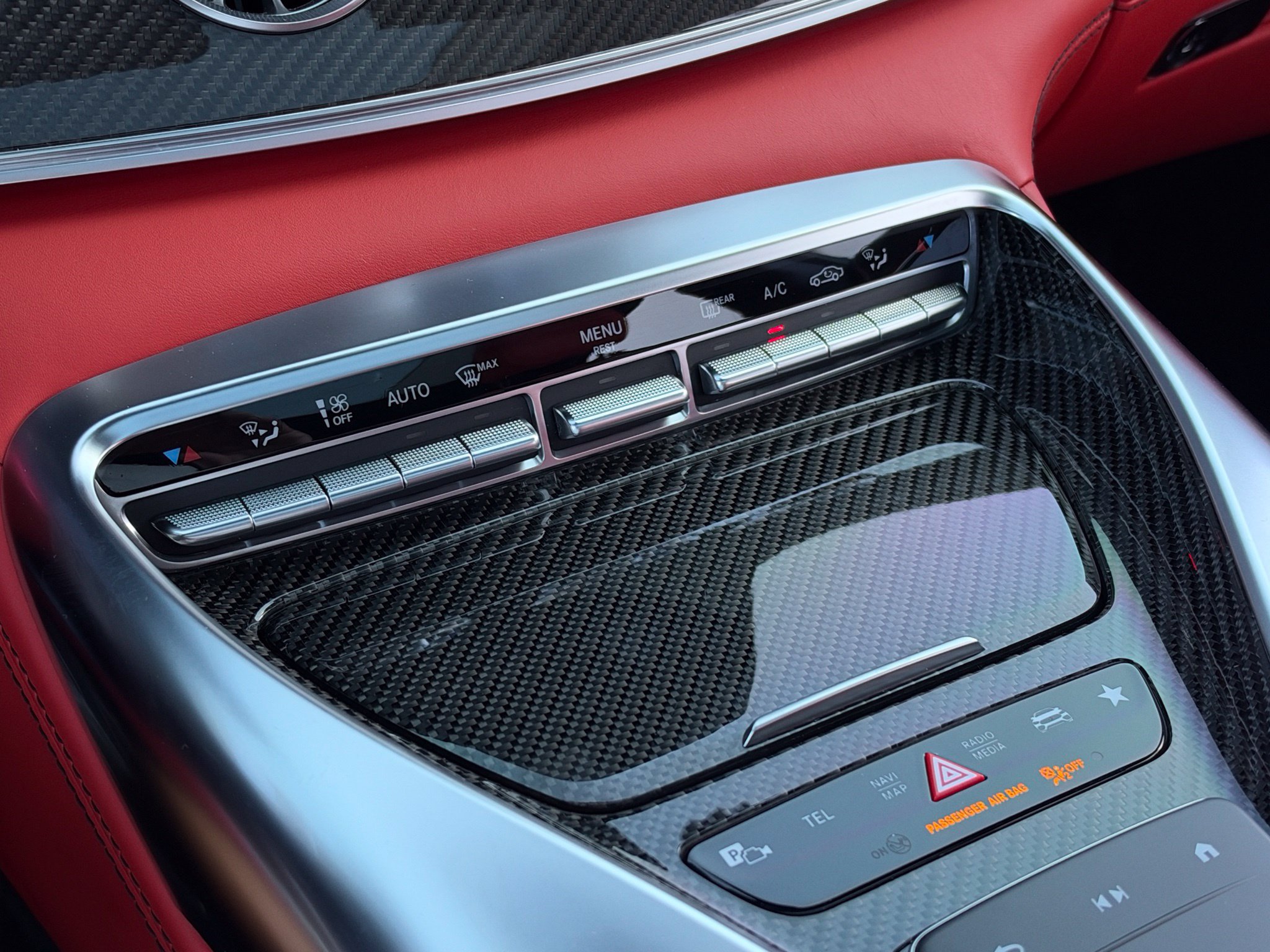 Used 2025 Mercedes-Benz AMG GT 63 image 37