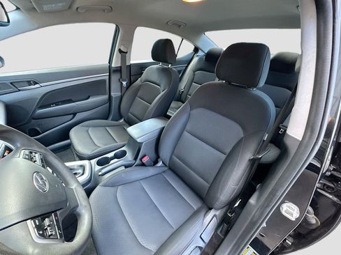 Used 2018 Hyundai Elantra SEL image 17