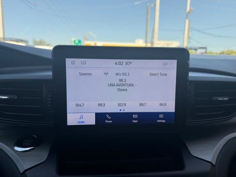Used 2020 Ford Explorer XLT RWD image 26