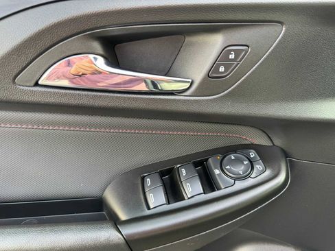 Used 2023 Chevrolet TrailBlazer RS image 11