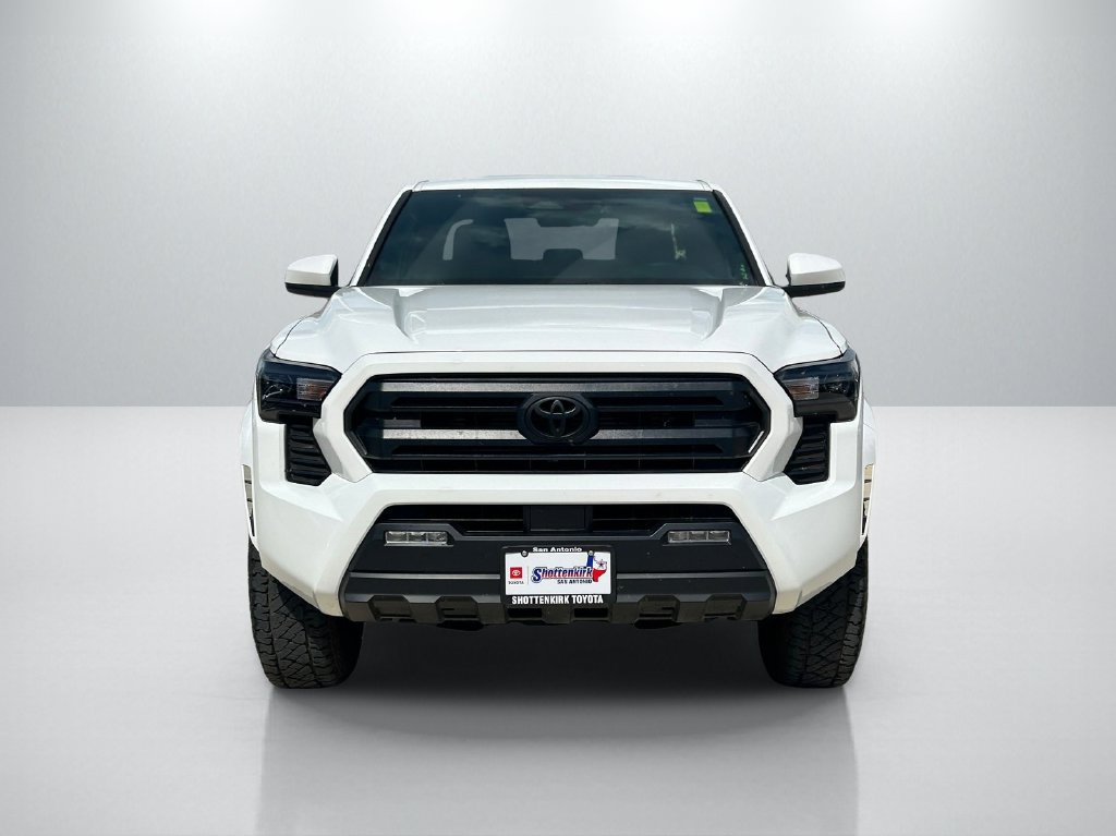 Certified 2026 Toyota Tacoma SR5 RWD image 2