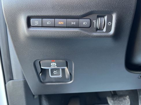 New 2026 Jeep Cherokee Limited image 22