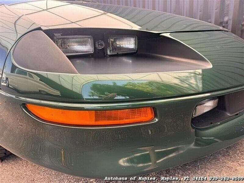 Used 1995 Chevrolet Camaro Z28 RWD image 40