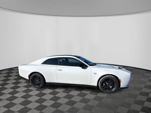 New 2024 Dodge Charger R/T w/ Plus Group image 2