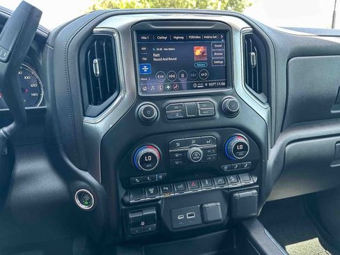 Used 2022 Chevrolet Silverado 2500 LTZ w/ LTZ Texas Edition AWD/4WD image 30