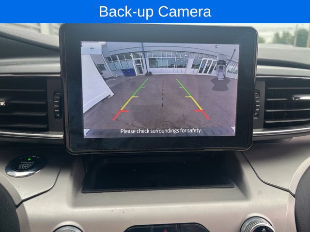 Used 2021 Ford Explorer XLT w/ Equipment Group 202A AWD/4WD image 17