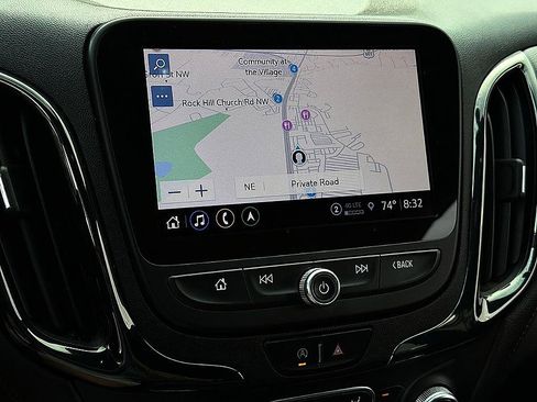 Used 2022 Chevrolet Equinox RS w/ RS Leather Package FWD image 13