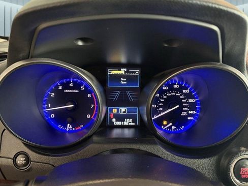 Used 2017 Subaru Outback 2.5i Limited image 11