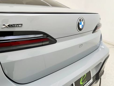 Used 2026 BMW 740i xDrive AWD/4WD image 26