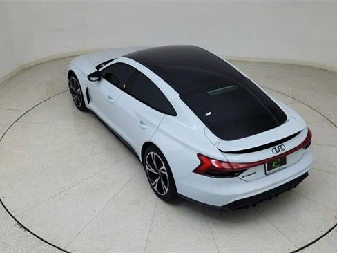 Used 2023 Audi e-tron GT Premium Plus w/ Performance Package image 74