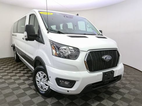 Used 2024 Ford Transit 350 XLT RWD image 3