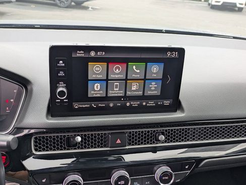 Used 2022 Honda Civic Sport Touring image 11