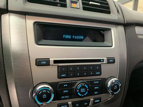Used 2011 Ford Fusion SE w/ 202A Rapid Spec Order Code FWD image 19