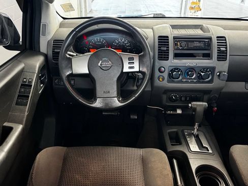 Used 2005 Nissan Frontier NISMO AWD/4WD image 11