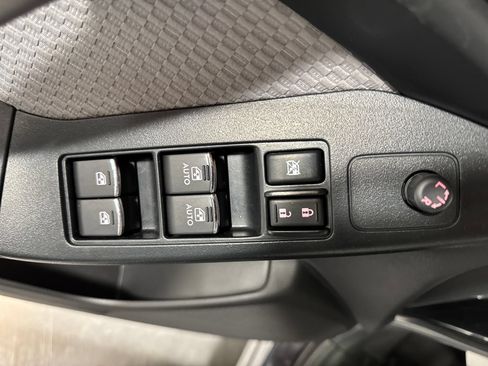 Used 2017 Subaru Forester 2.5i Premium w/ Popular Package #2A AWD/4WD image 23