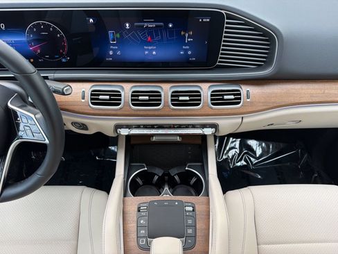 Certified 2026 Mercedes-Benz GLE 350 4MATIC image 19