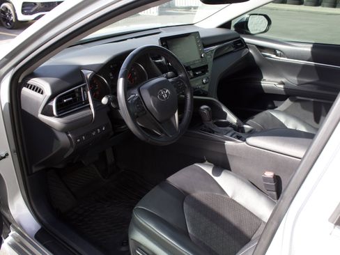 Used 2021 Toyota Camry XSE AWD/4WD image 10