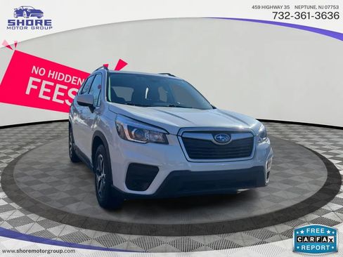 Used 2020 Subaru Forester Premium image 3