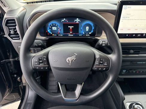 Used 2025 Ford Bronco Sport Big Bend image 17