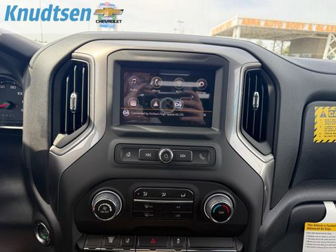 New 2026 Chevrolet Silverado 3500 W/T w/ WT Convenience Package AWD/4WD image 25