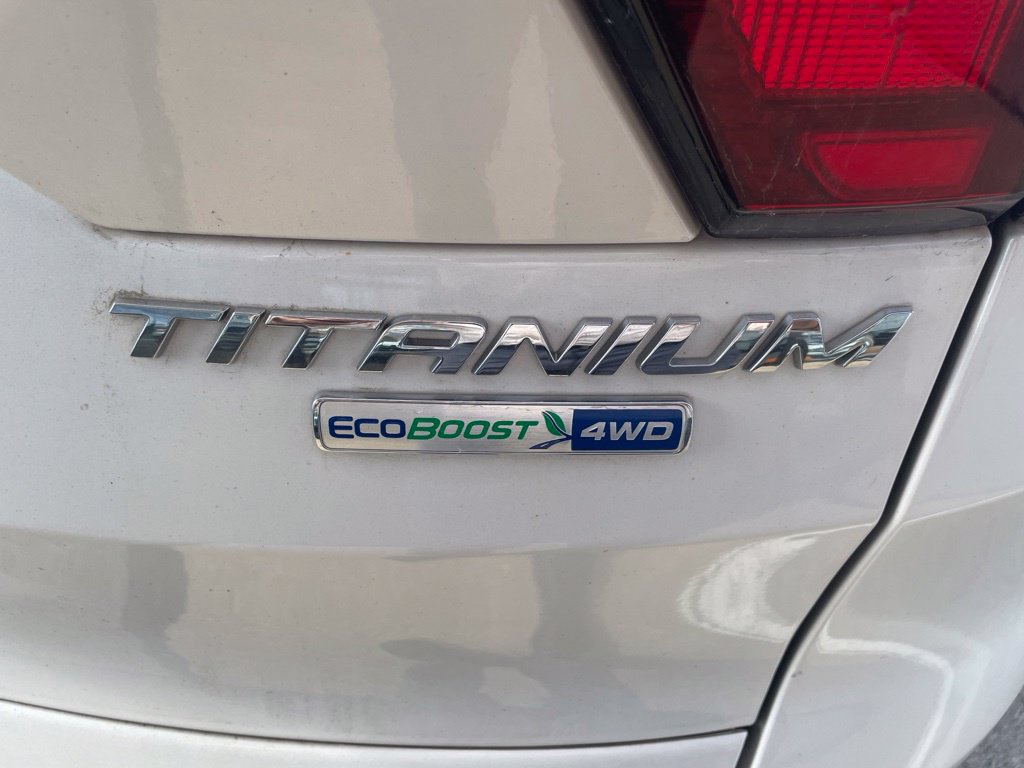 Used 2019 Ford Escape Titanium AWD/4WD image 7