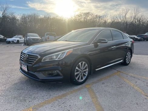 Used 2016 Hyundai Sonata Limited w/ Option Group 05 image 7
