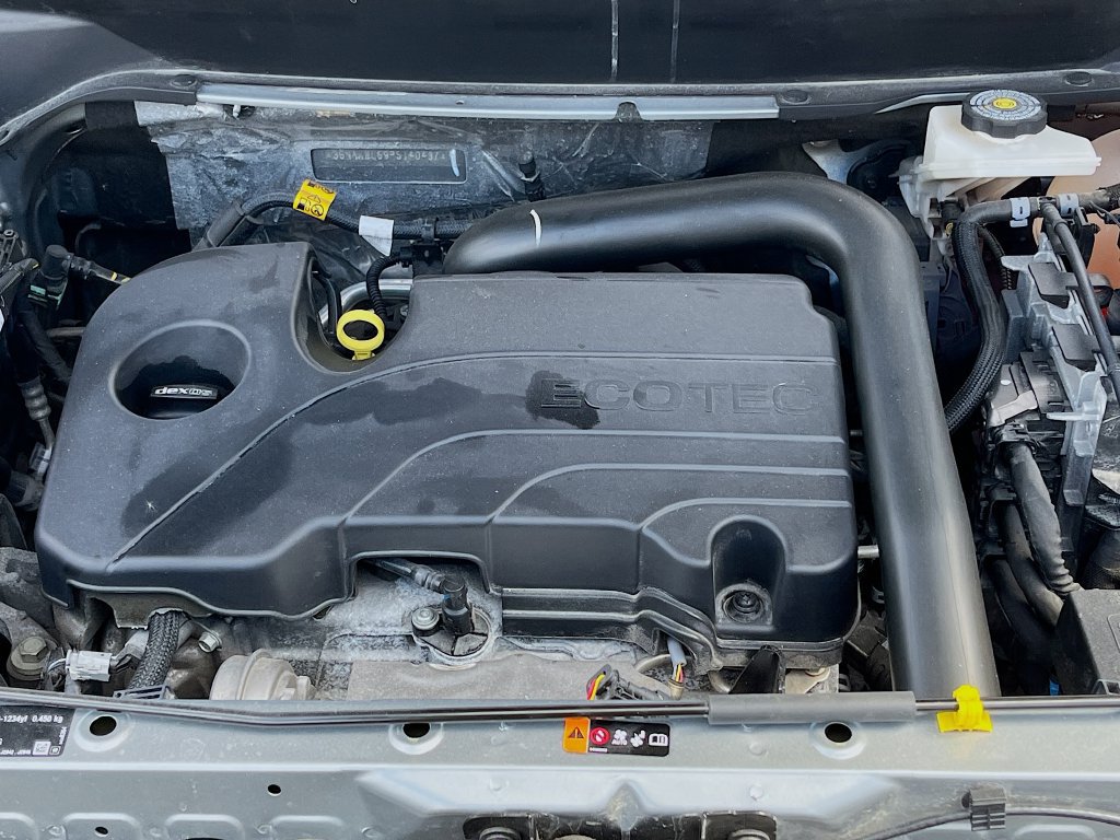 Used 2023 Chevrolet Equinox RS AWD/4WD image 31