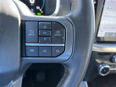 Used 2023 Ford F150 Lariat w/ Equipment Group 502A High image 33