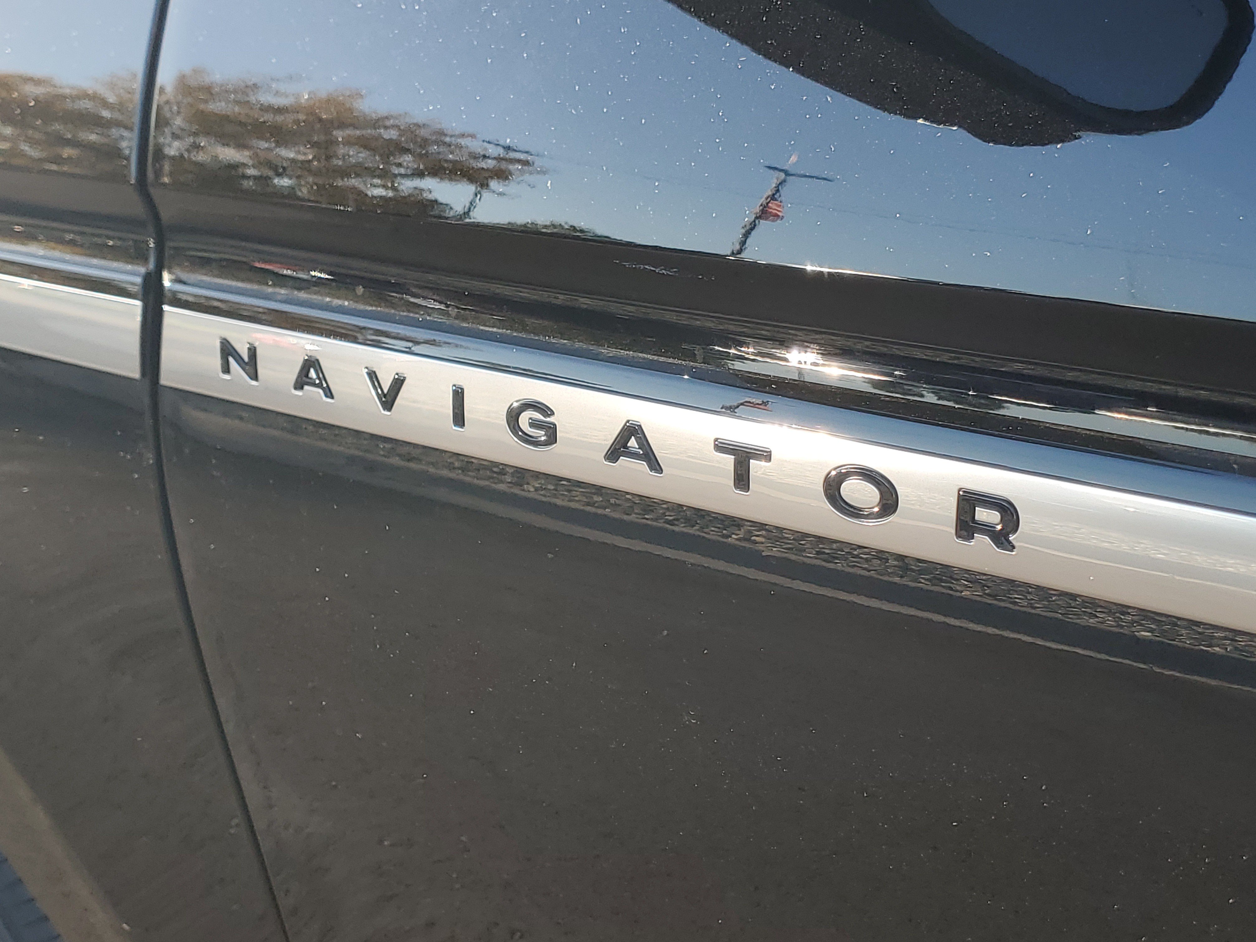 New 2027 Lincoln Navigator Reserve AWD/4WD image 7