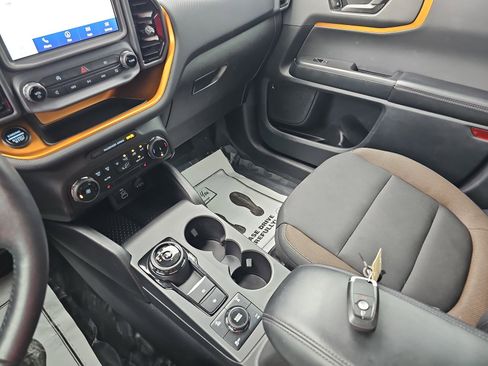 Used 2023 Ford Bronco Sport Badlands AWD/4WD image 21