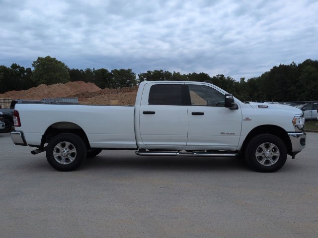 Used 2024 RAM 3500 Big Horn AWD/4WD image 4