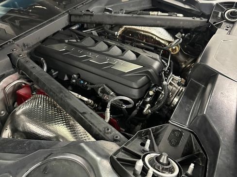 Used 2024 Chevrolet Corvette Stingray Coupe w/ 1LT RWD image 27
